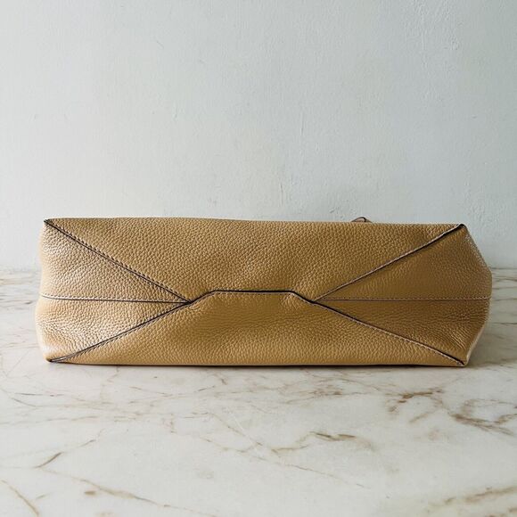 MICHAEL KORS STUDIO June Butternut Leather Medium Hobo Bag - Picture 4 of 10